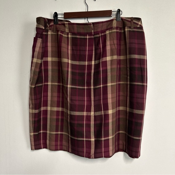 Women’s 20 Plaid Skirt Flat‎ Front Pockets Preppy Academia Gothic Grunge Punk - Picture 4 of 12